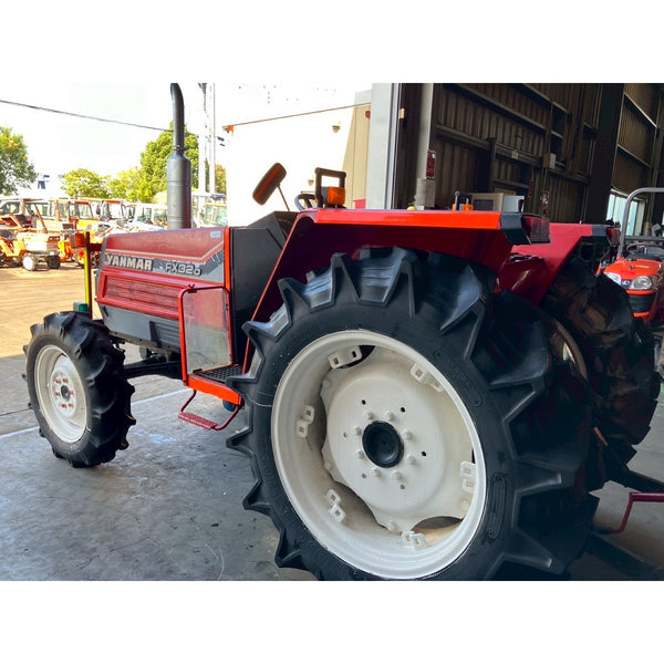 Tracteur Yanmar FX32D 1635h