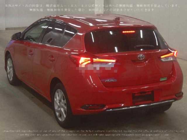 W241033 2017 Toyota Auris