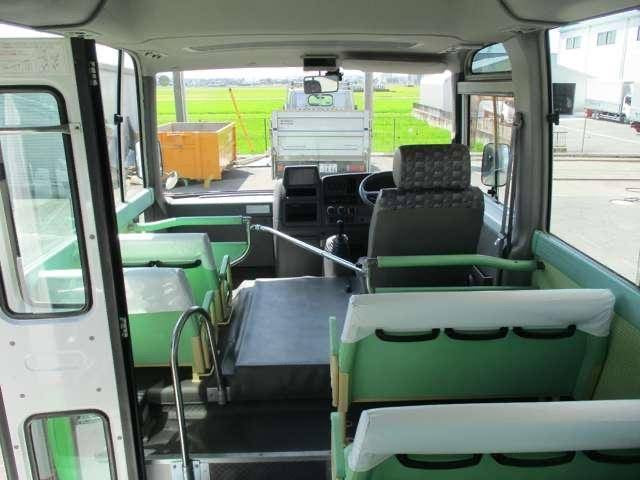 Nissan Civilian bus préscolaire