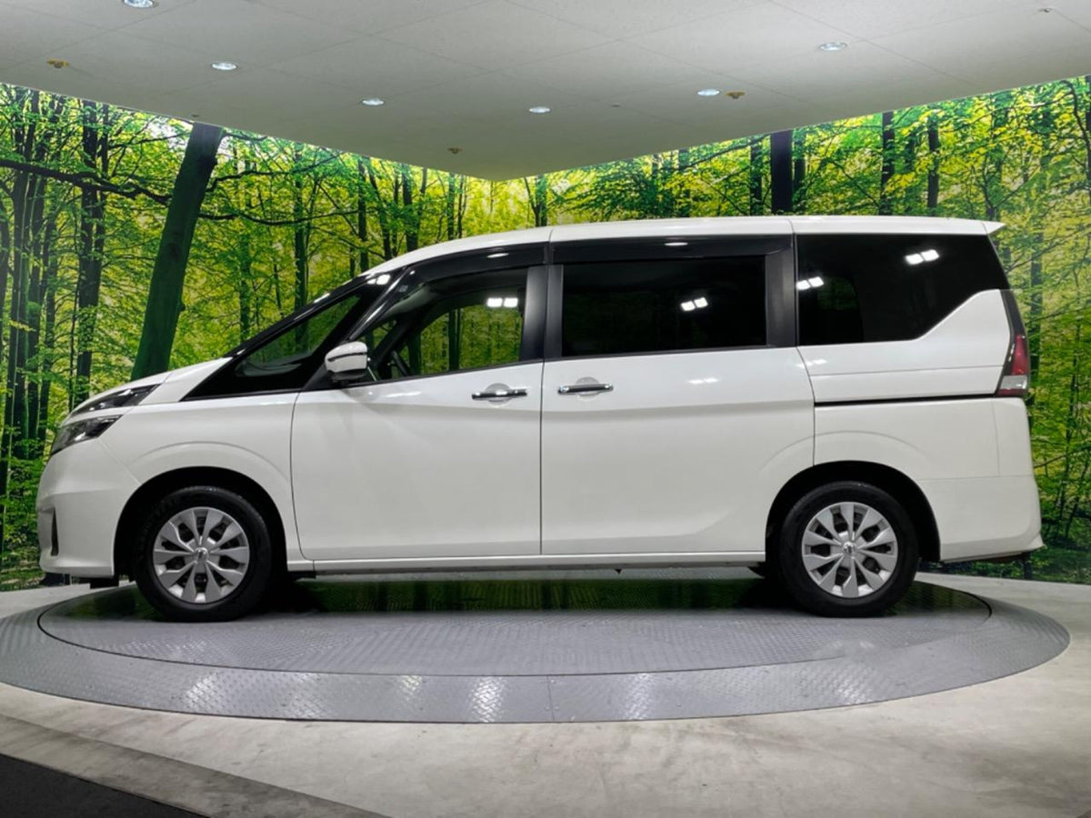 2017 Nissan Serena 2.0 S