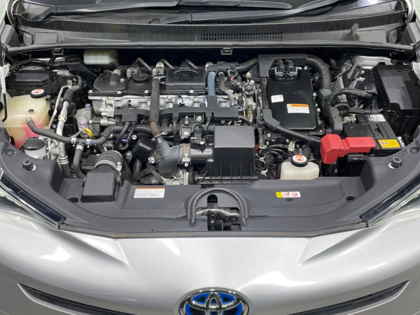 Toyota Prius 1.8 E