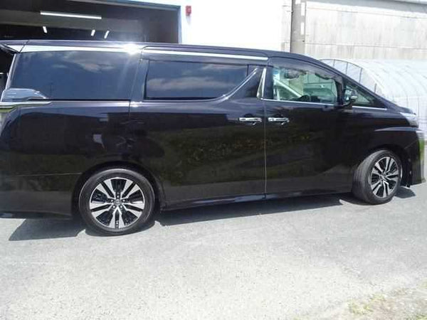 W241041 2018 Toyota Vellfire