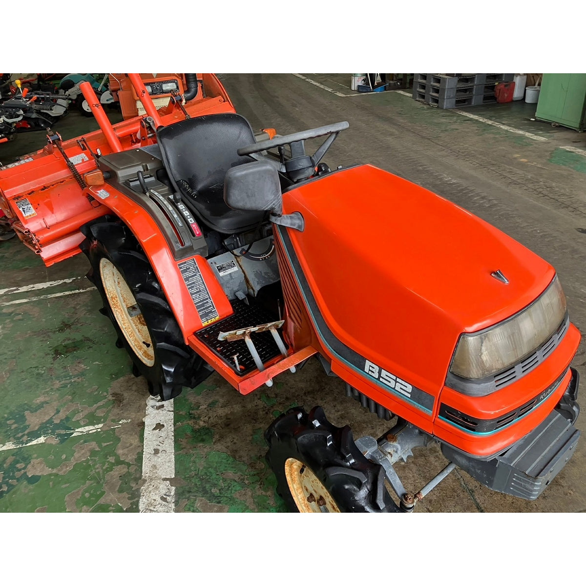Tracteur Kubota B52 575h