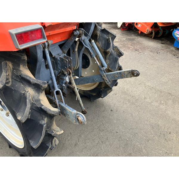 Tracteur Kubota GT-3D 1638h