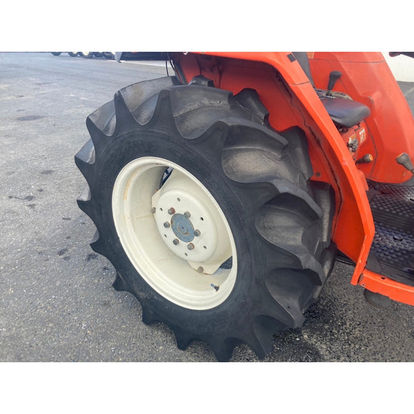 Tracteur Kubota GL338D 2003h