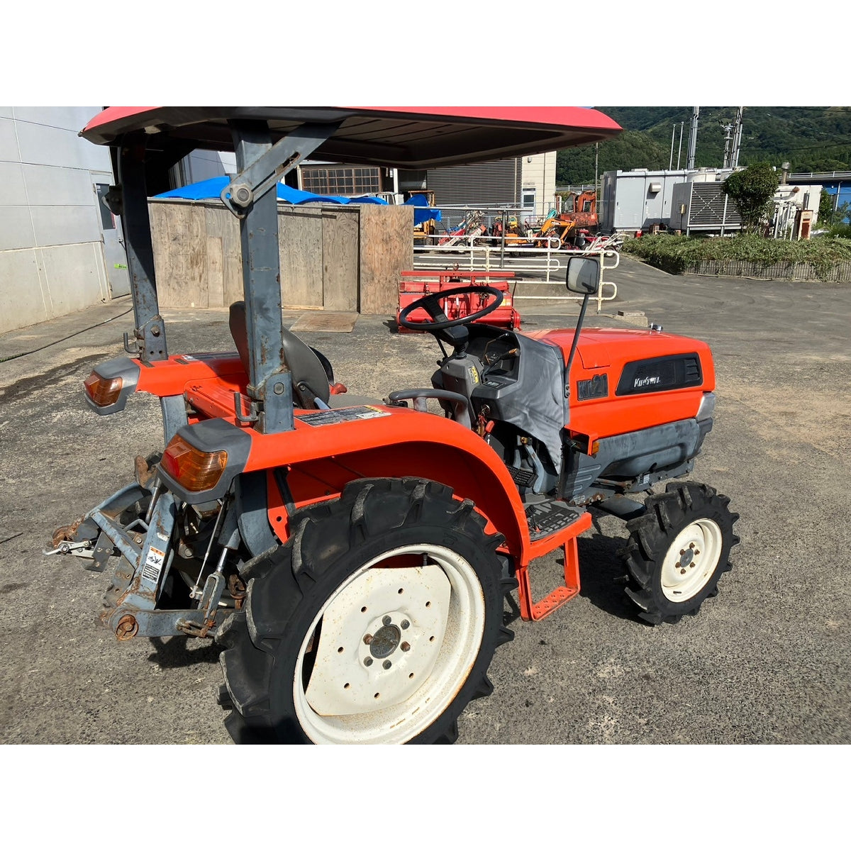 Tracteur Kubota KL21 2764h