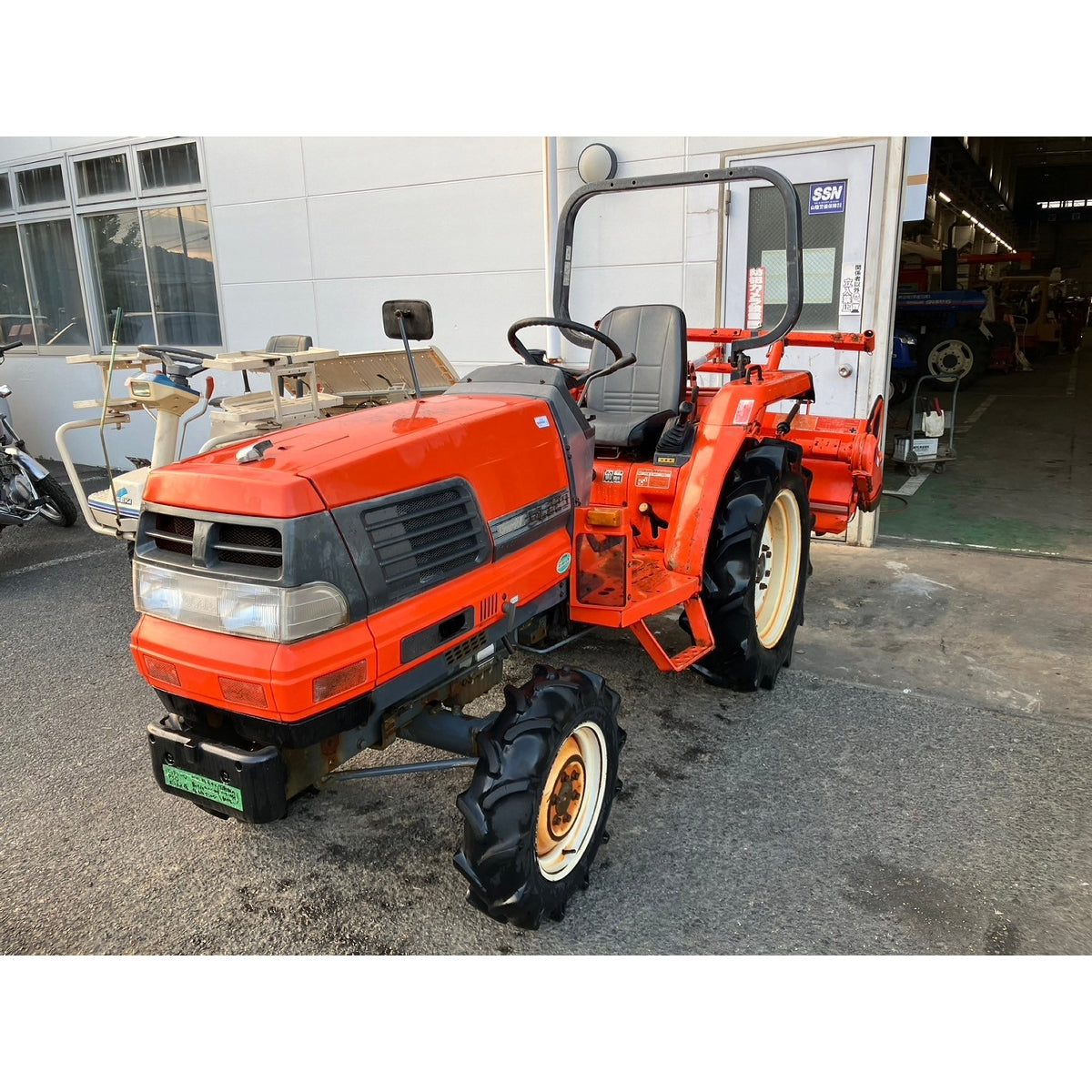 Tracteur Kubota GL220 819h