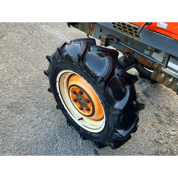 Tracteur Kubota GL220 819h