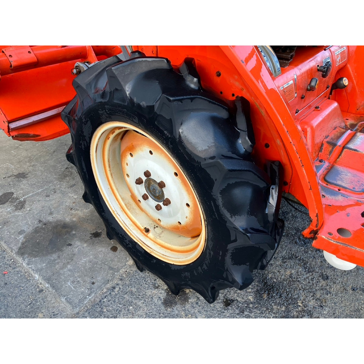 Tracteur Kubota GL220 821h