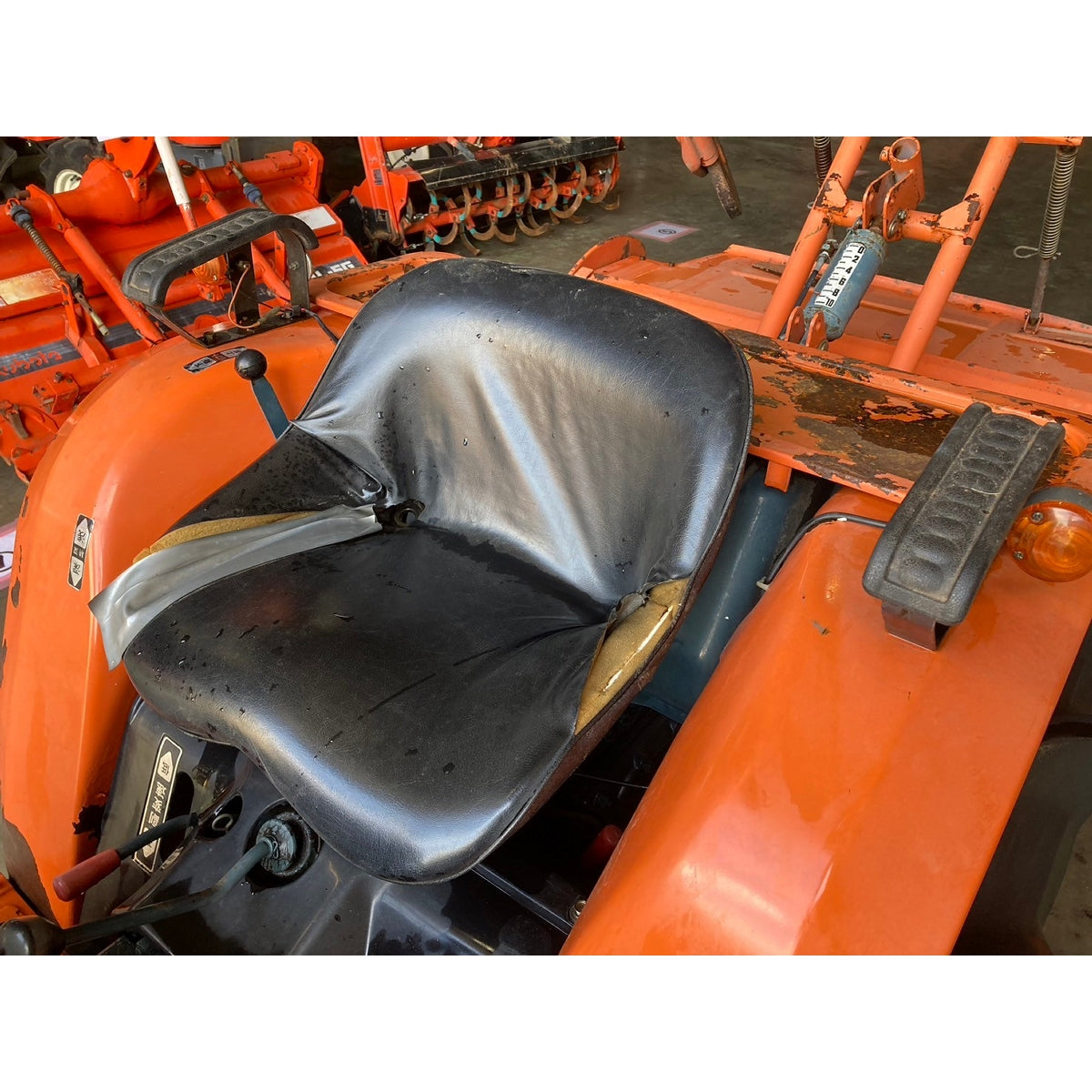 Tracteur Kubota B1600D 700h