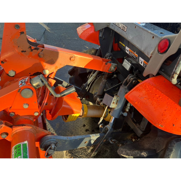 Tracteur Hinomoto CX180D 548h