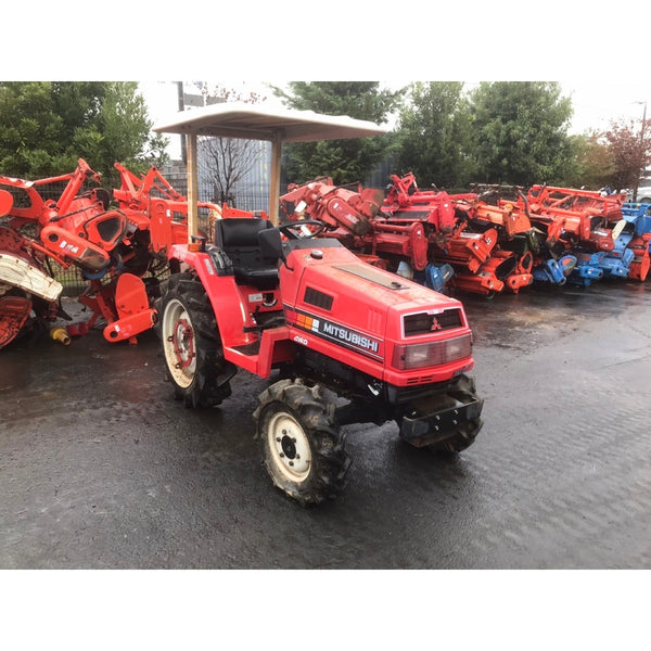 Tracteur Mitsubishi MT18D 823h