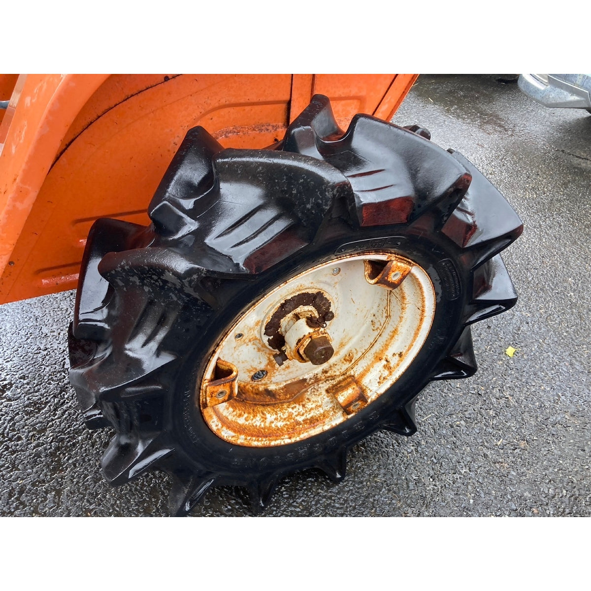 Tracteur Kubota B1400 1387h