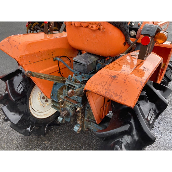 Tracteur Kubota B1400 1387h