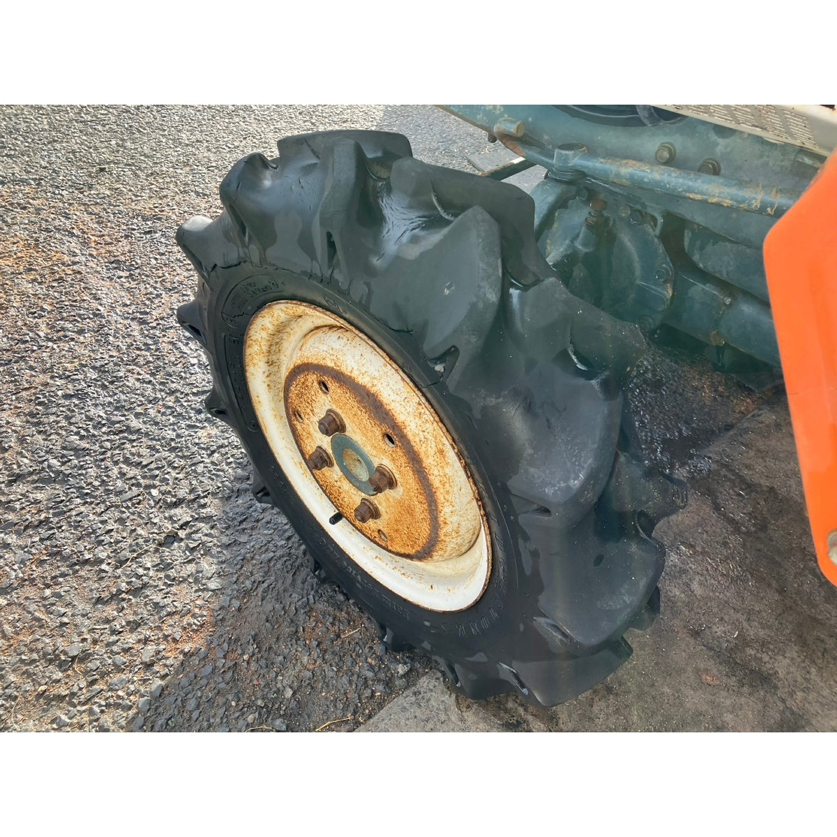 Tracteur Kubota B1500 682h