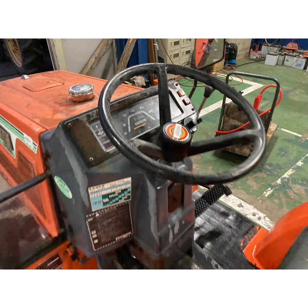 Tracteur Hinomoto N200D 582h