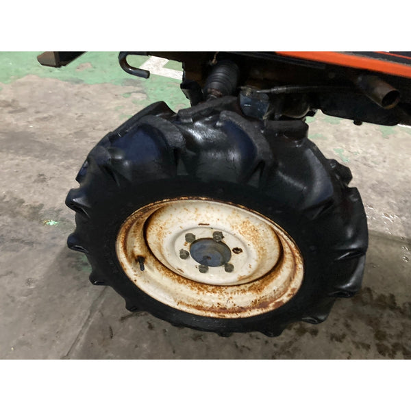 Tracteur Hinomoto N200D 582h