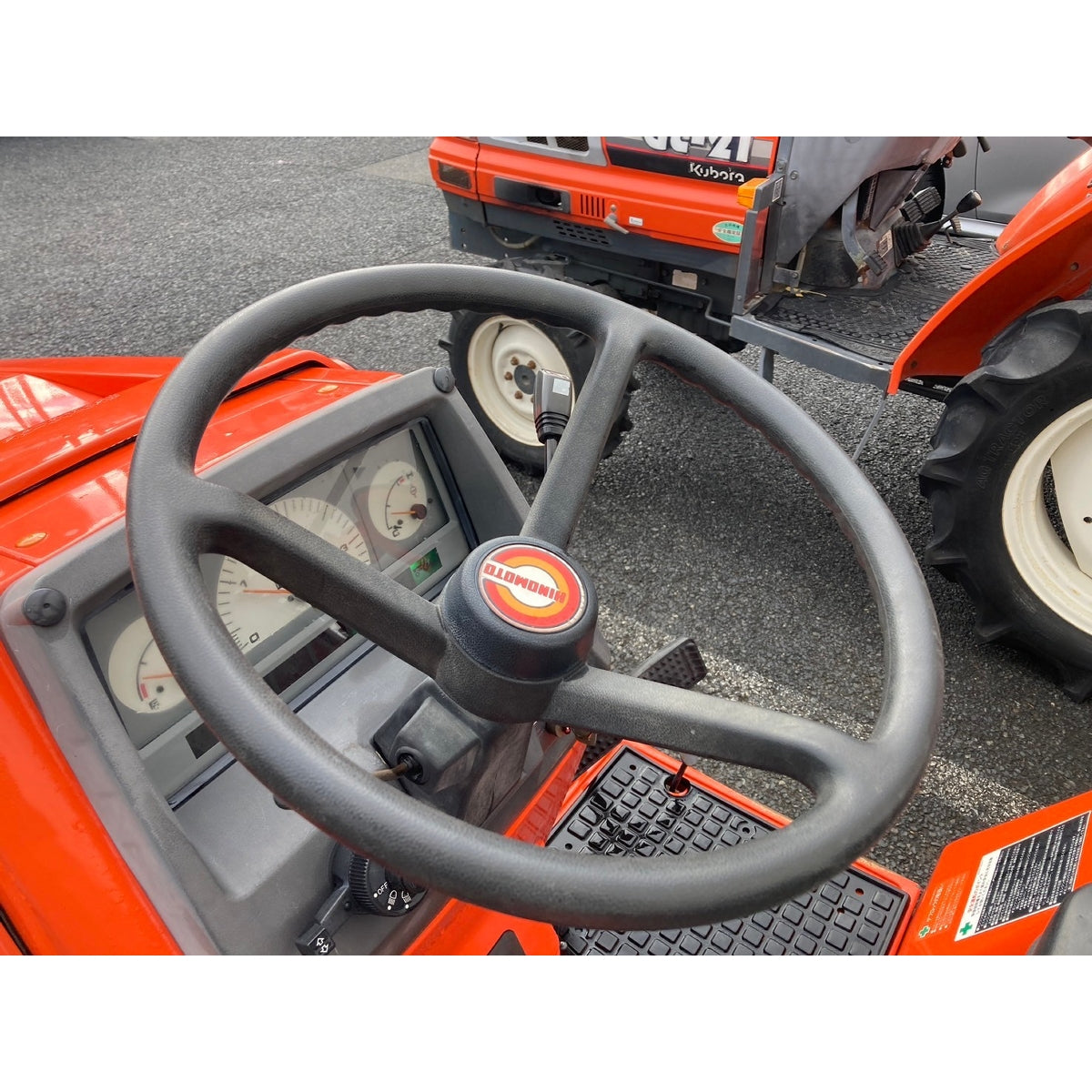 Tracteur Hinomoto CX19D 1108h