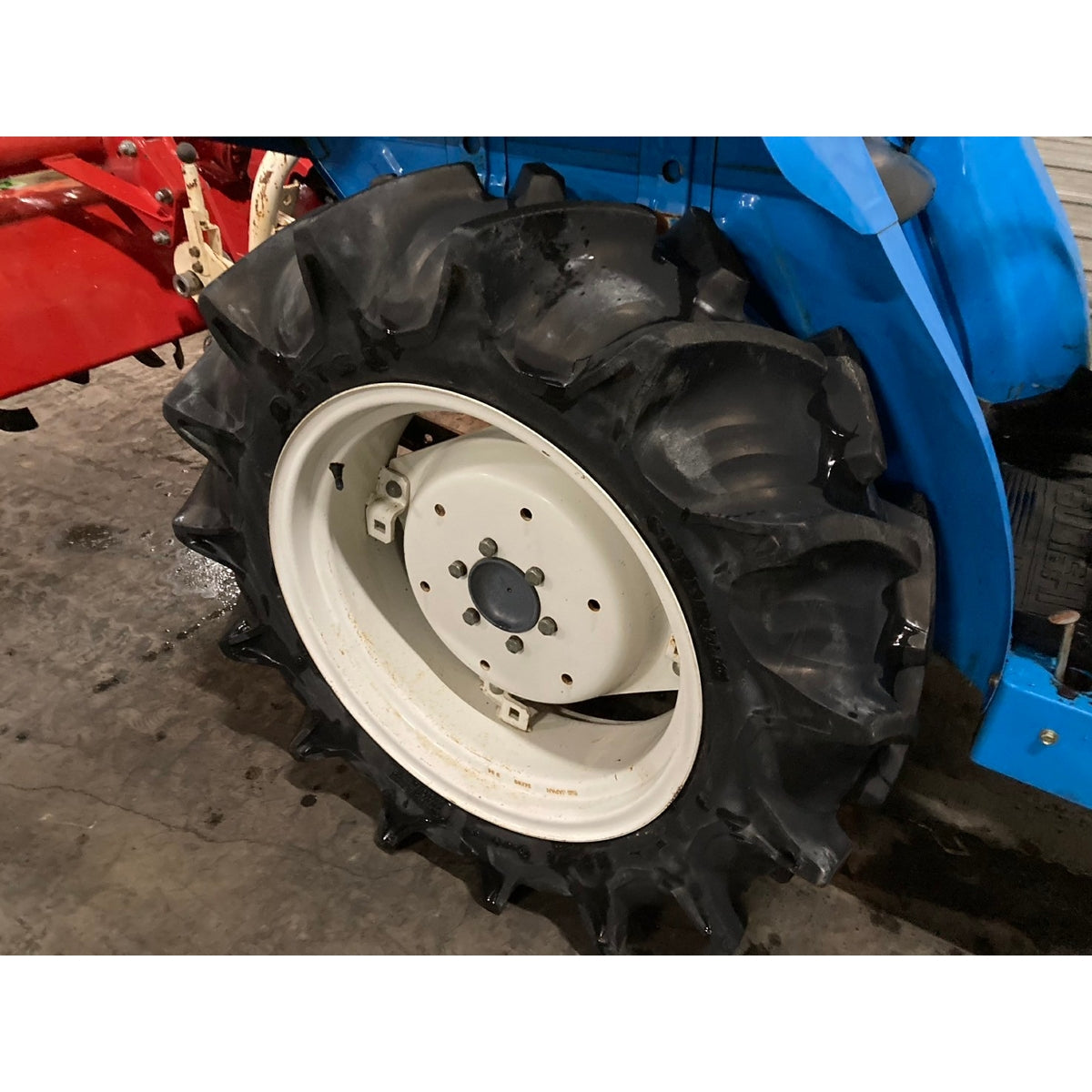 Tracteur Mitsubishi MT2201 1164h