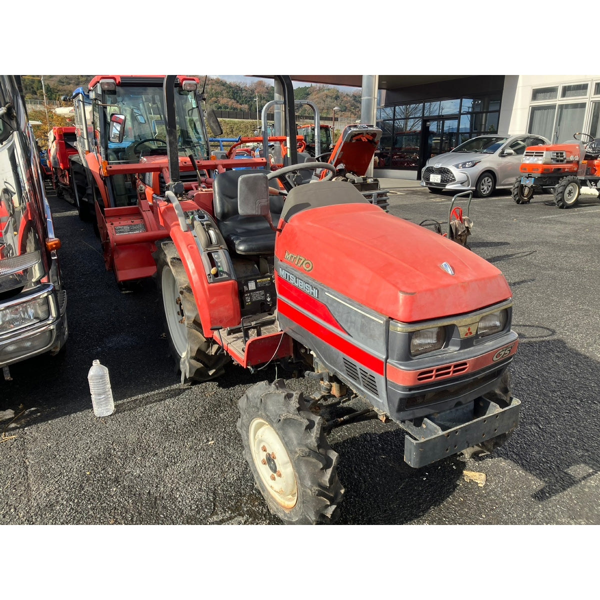 Tracteur Mitsubishi MT170 375h