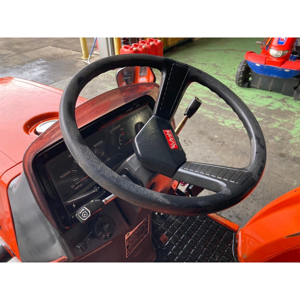 Tracteur Kubota GT8 2525h