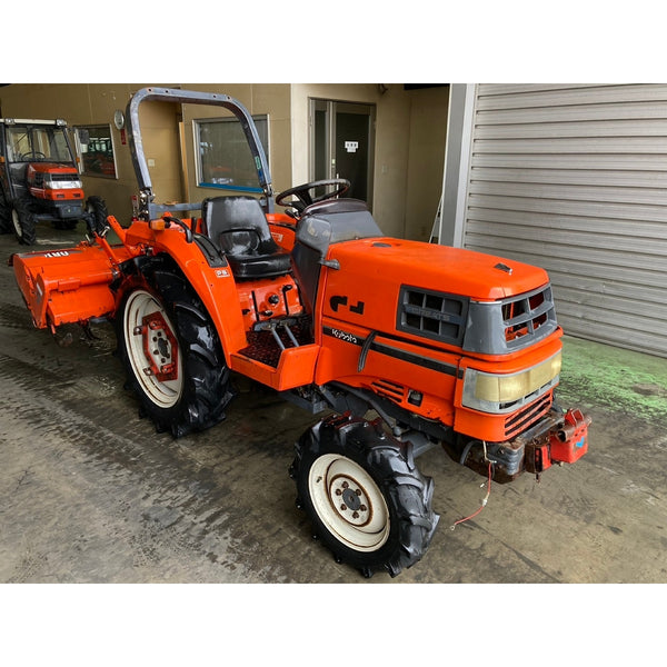 Tracteur Kubota GT8 2525h