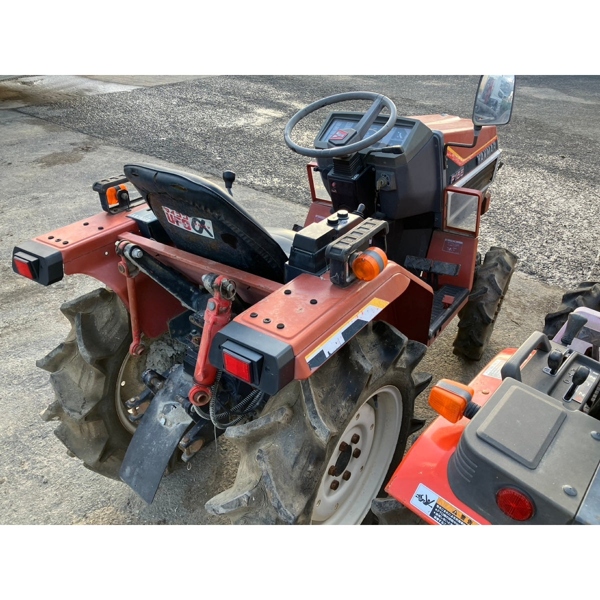 Tracteur Yanmar F155D 949h