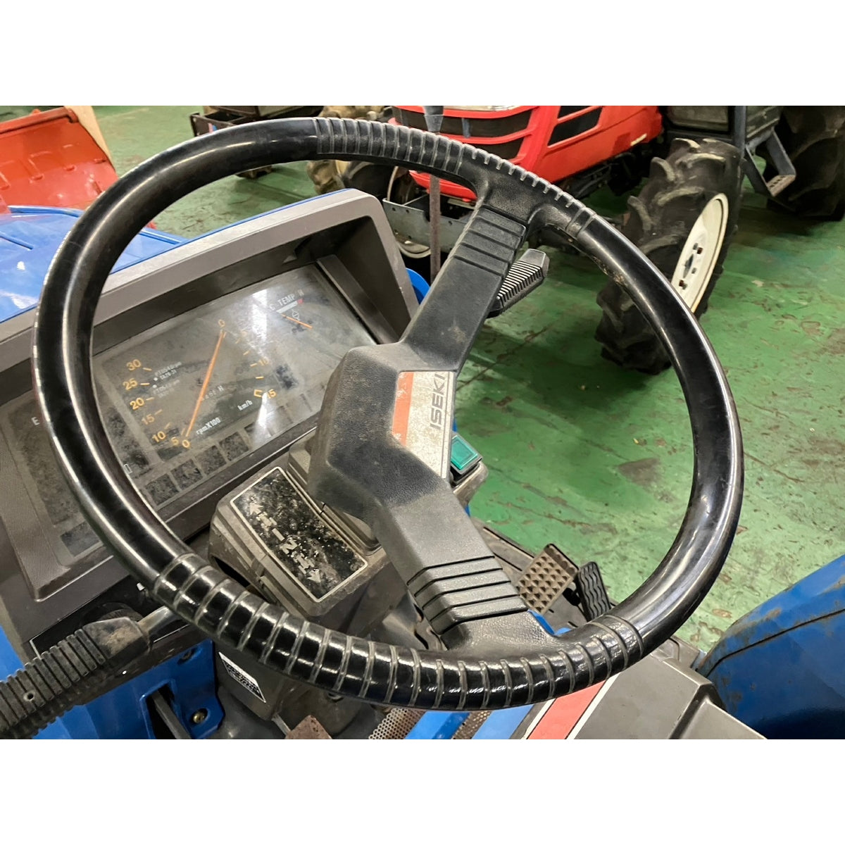 Tracteur Iseki TA247F 1445h