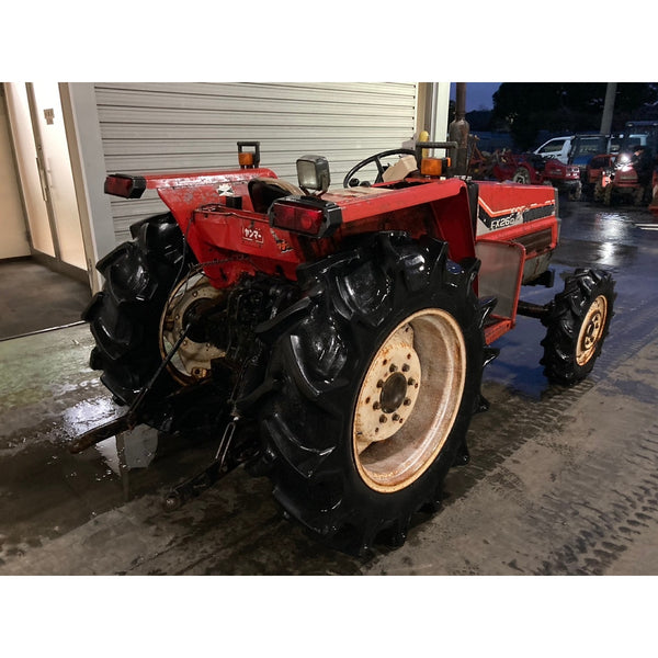 Tracteur Yanmar FX26D 2606h