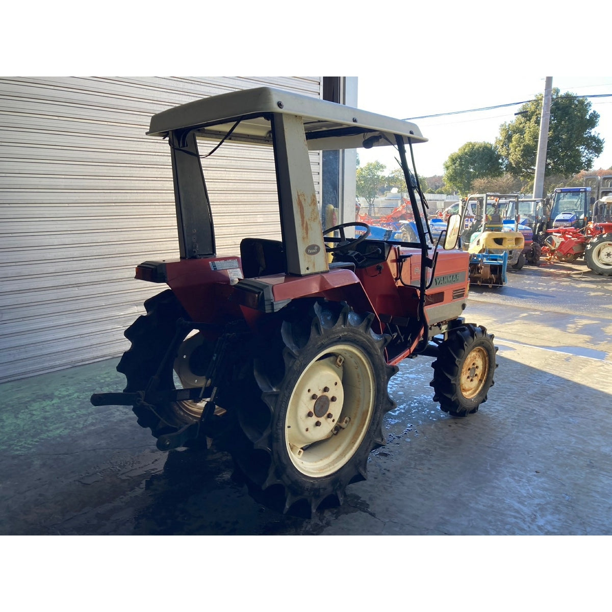 Tracteur Yanmar FV270D 2085h