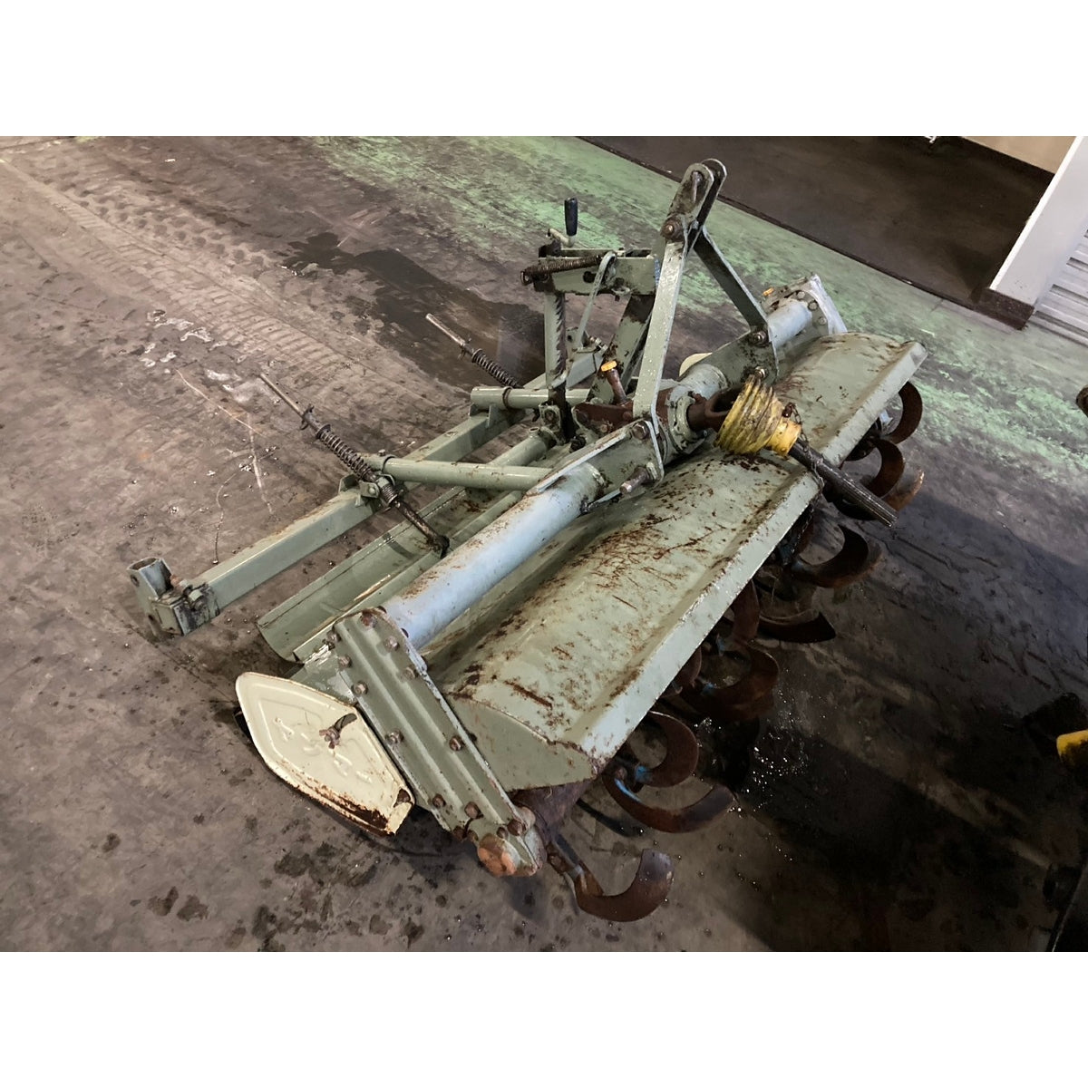 Tracteur Yanmar YM2610D 663h
