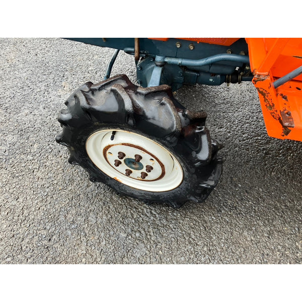 Tracteur Kubota B1-17 697h