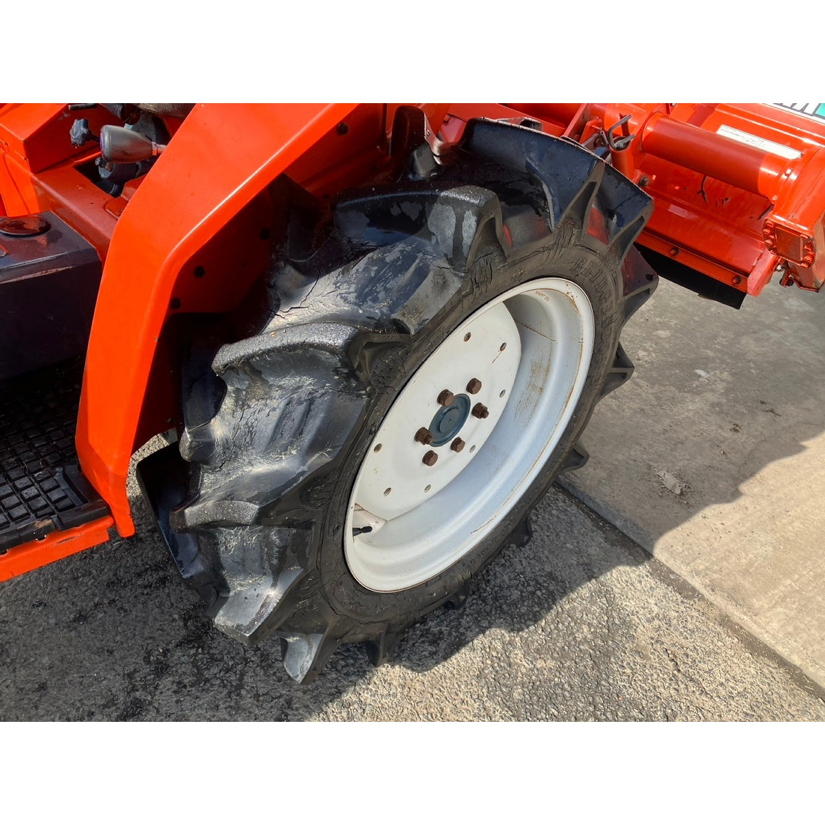 Tracteur Kubota L1-205D 231h