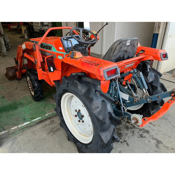 Tracteur Kubota L1-205D 669h
