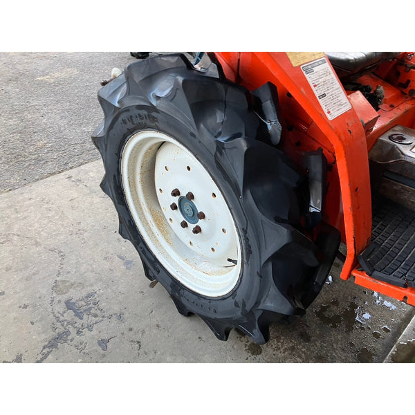 Tracteur Kubota L1-205D 669h