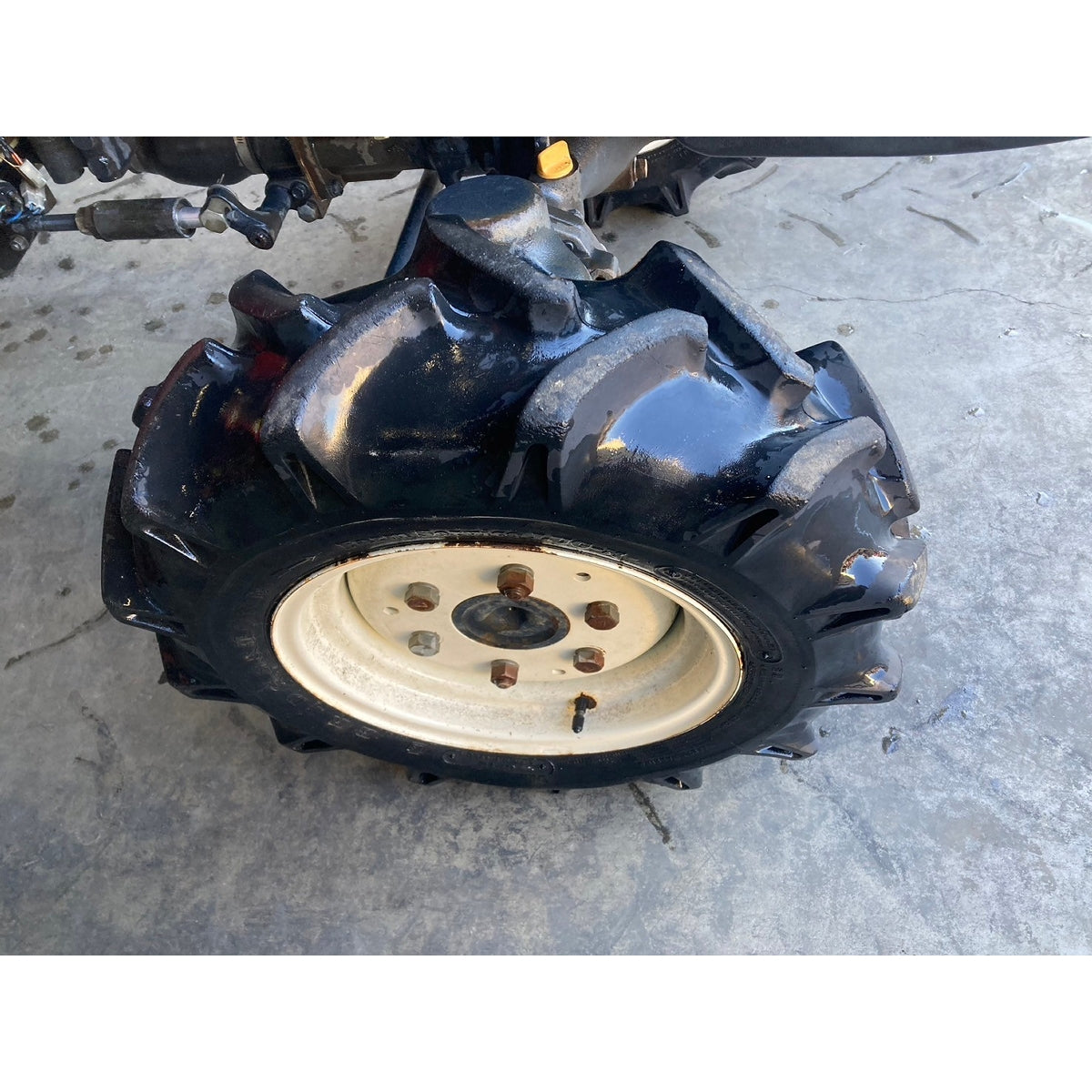 Tracteur Yanmar F190D 674h