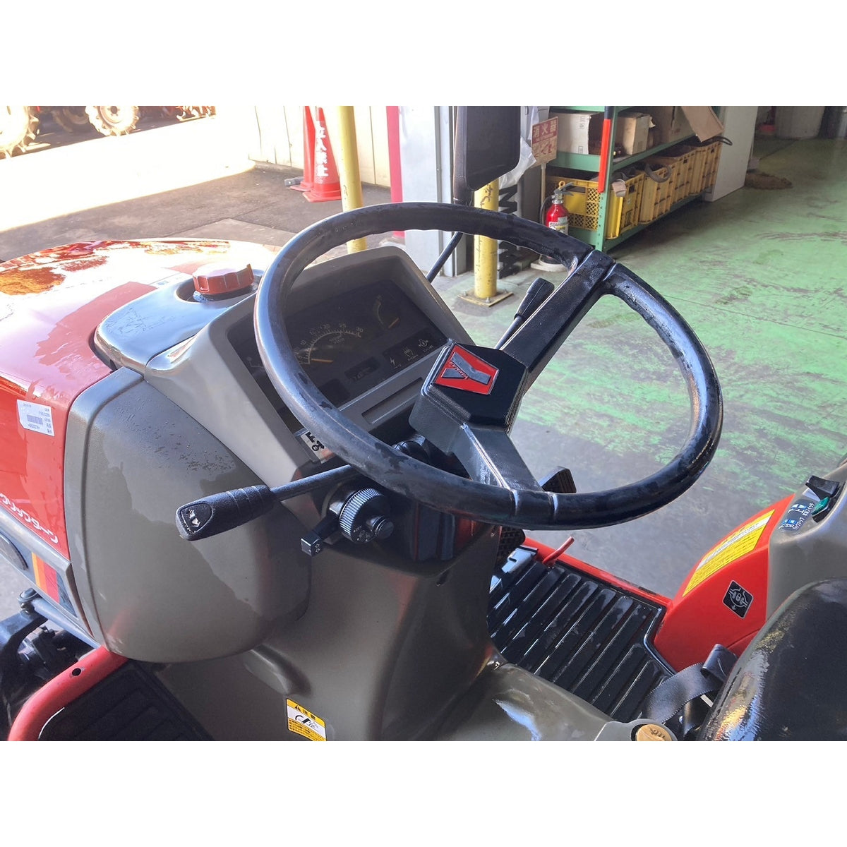 Tracteur Yanmar F190D 674h