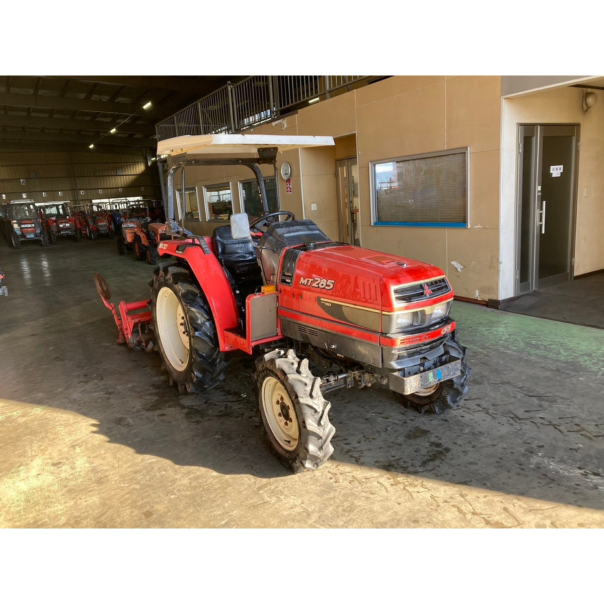 Tracteur Mitsubishi MT285D 2314h