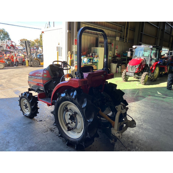Tracteur Mitsubishi MT240 768h
