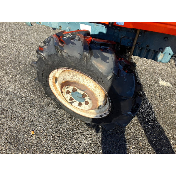 Tracteur Kubota L1-185D 481h