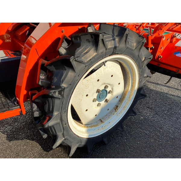 Tracteur Kubota L1-185D 481h