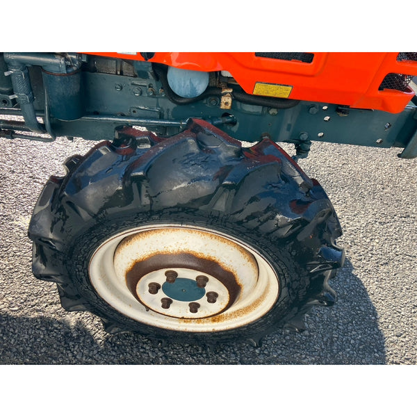 Tracteur Kubota L1-185D 481h
