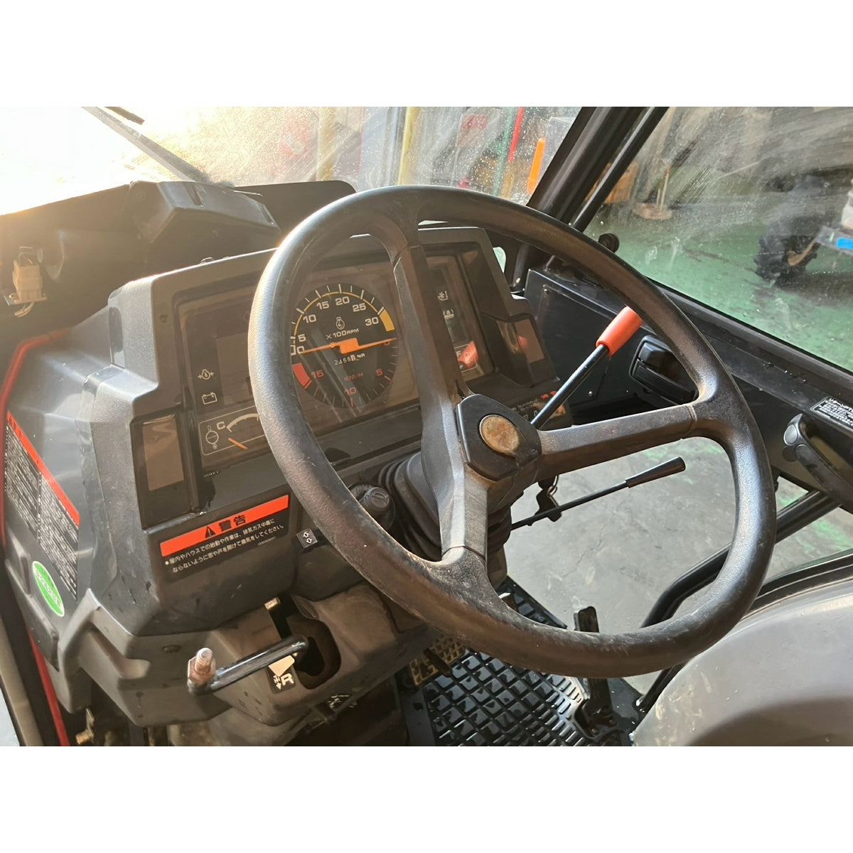 Tracteur Mitsubishi MT335D 2456h