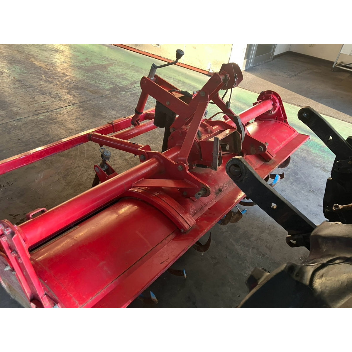 Tracteur Mitsubishi MT335D 2456h