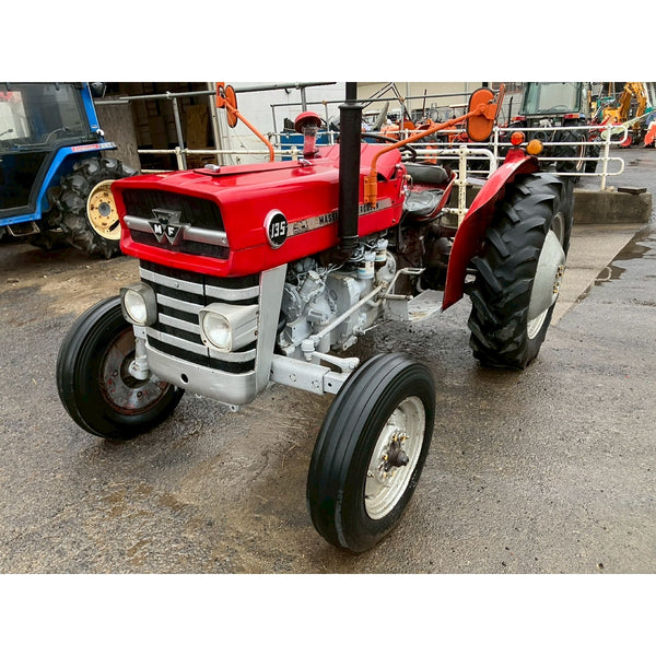 Tracteur Massey Ferguson MF135S 1812h