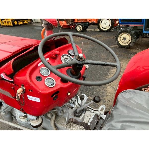 Tracteur Massey Ferguson MF135S 1812h