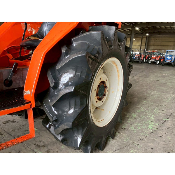 Tracteur Kubota L1-R285D 2571h