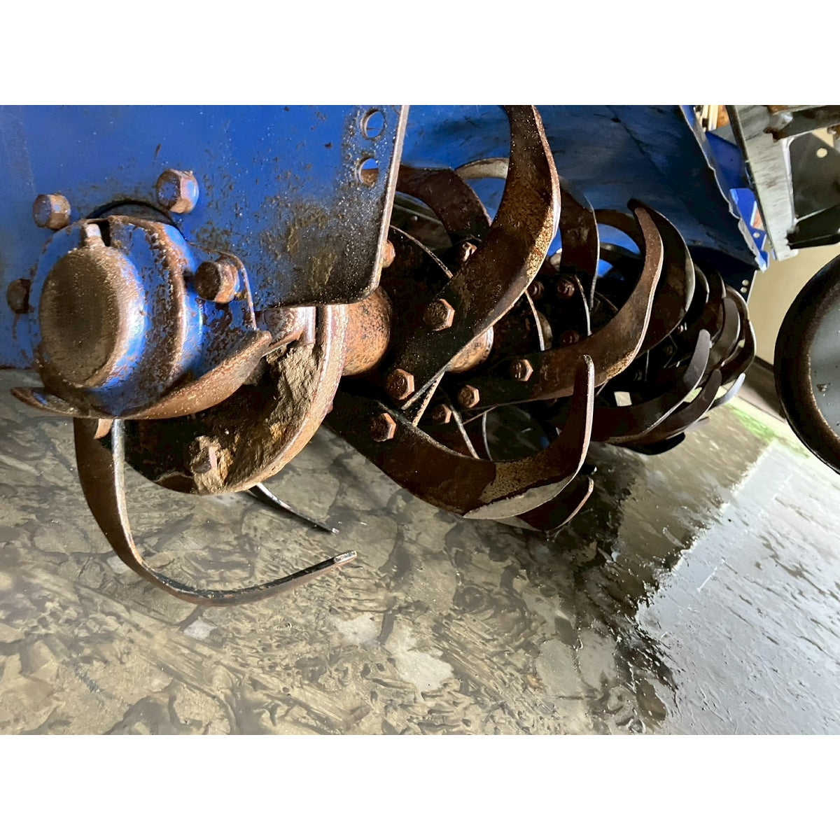 Tracteur Iseki TG333F 2846h