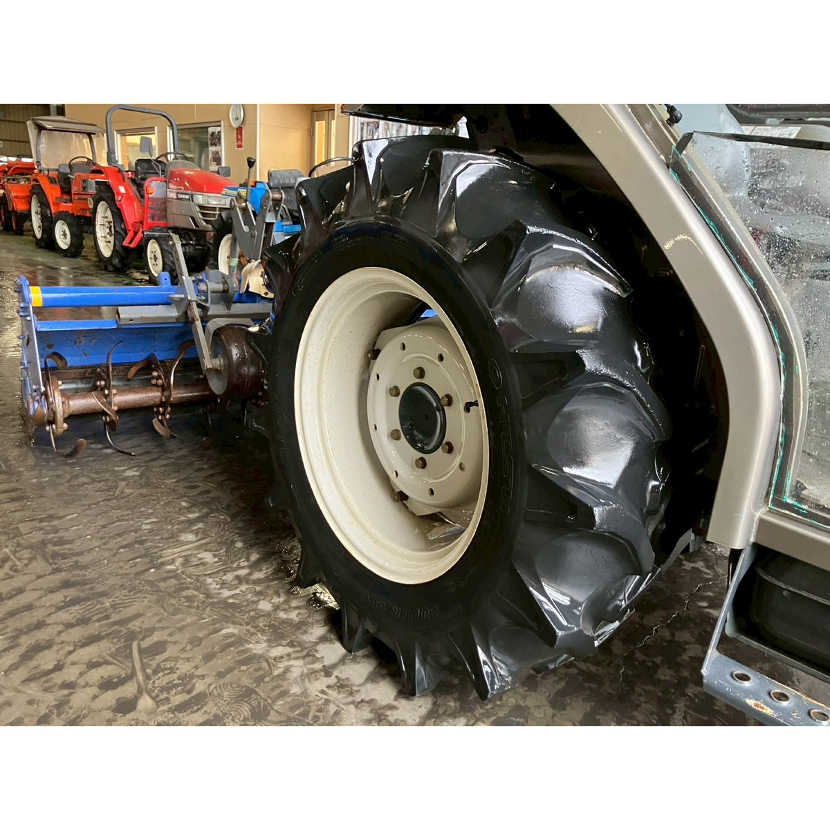 Tracteur Iseki TG333F 2846h