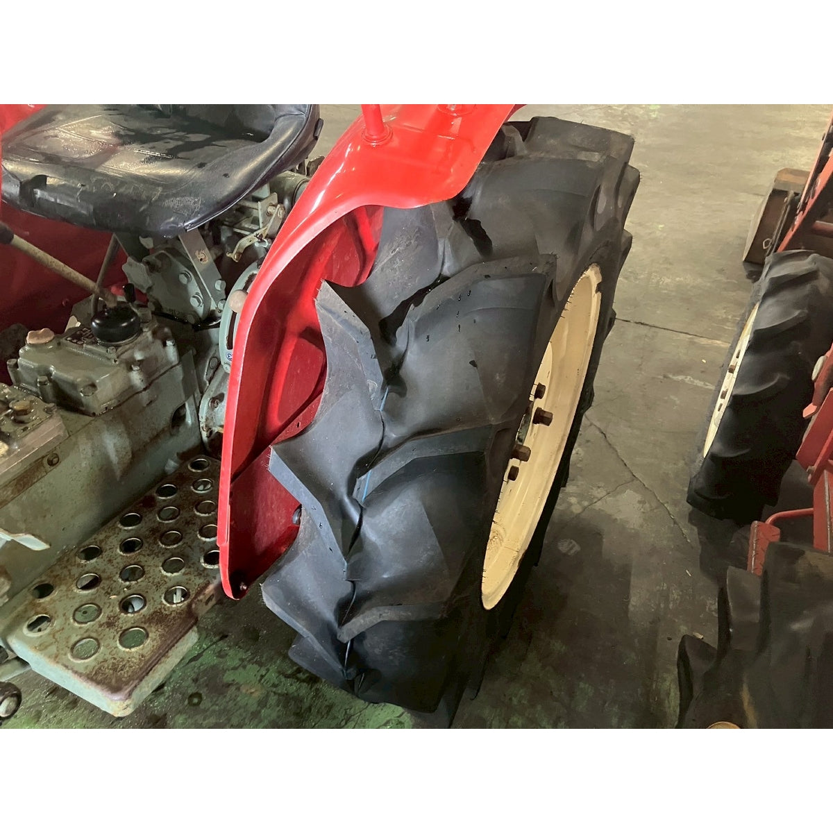 Tracteur Yanmar YM2610S 1190h